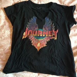 American Eagle Keyhole "Journey" Band Tee